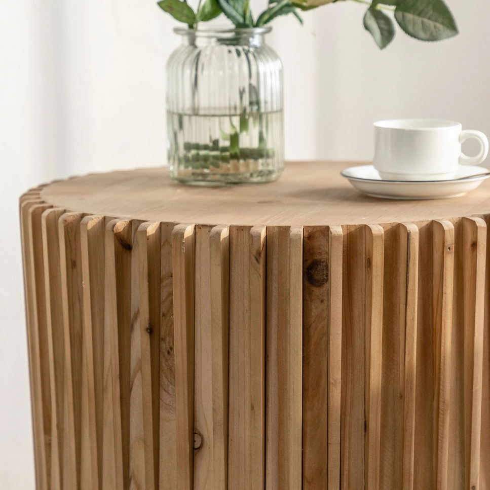 Retro Cylindrical Coffee Table with Vertical Texture Relief Design | Tree Log imitation