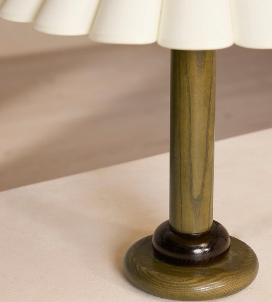 Vintage American Antique Style Solid Wood Table Lamp