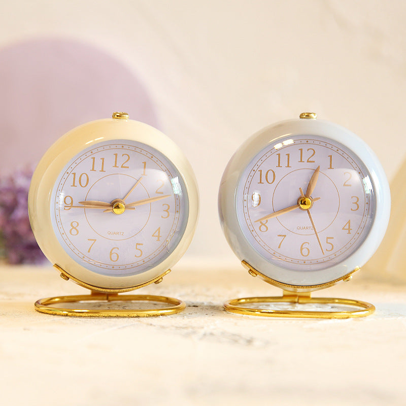 Vintage Round Tbable Clock Alarm - with Led Light Gold Stand