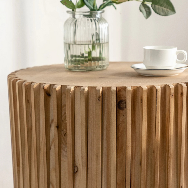 Retro Cylindrical Coffee Table with Vertical Texture Relief Design | Tree Log imitation