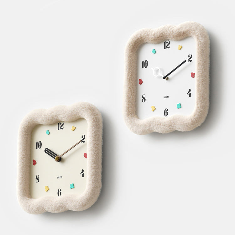 Retro Wall Clock - Plush Contour